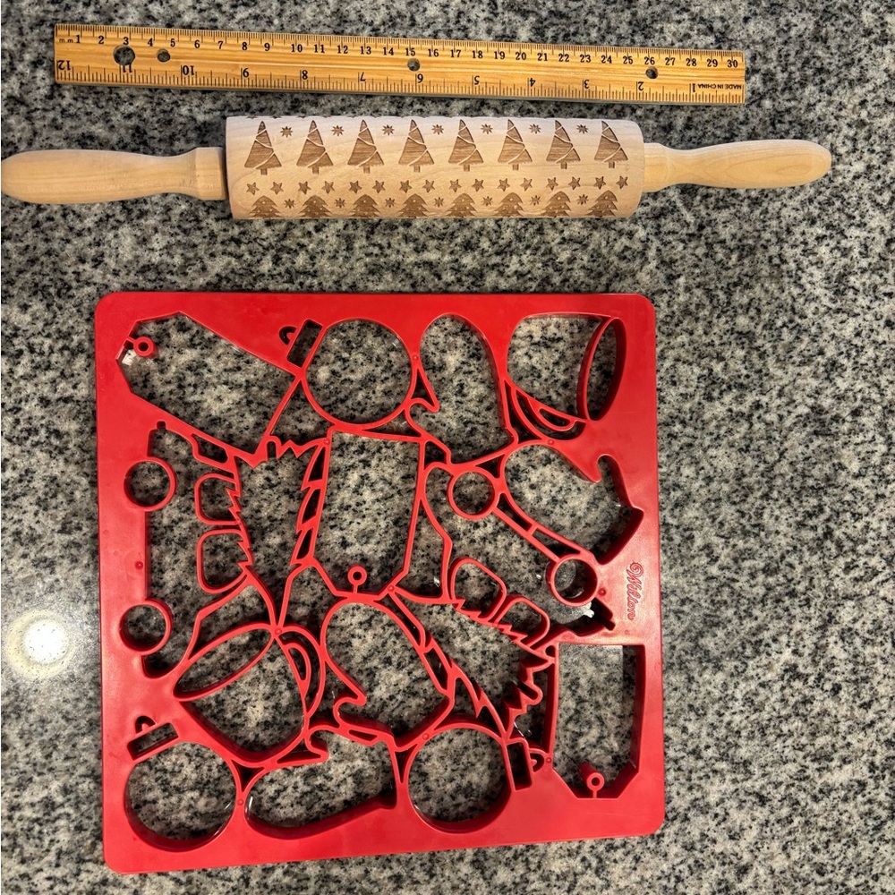 Red Christmas Multi Cookie Cutter Set And Roller